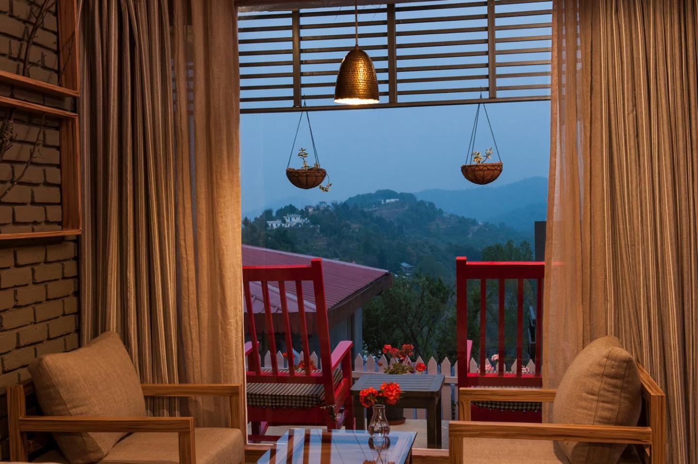 The Birdcage, Mukteshwar Hotel Buitenkant foto